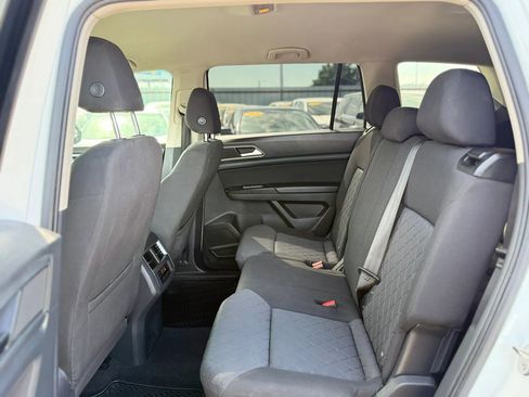 Used 2018 Volkswagen Atlas S FWD image 38