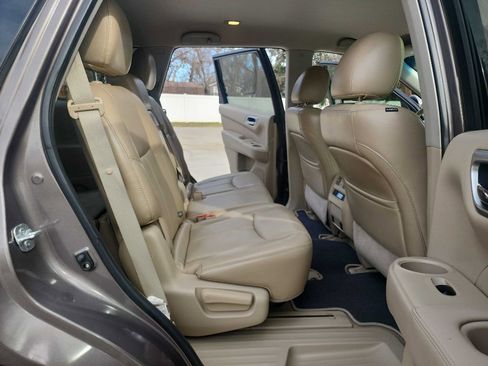 Used 2014 Nissan Pathfinder SL w/ Trailer Tow Package image 36