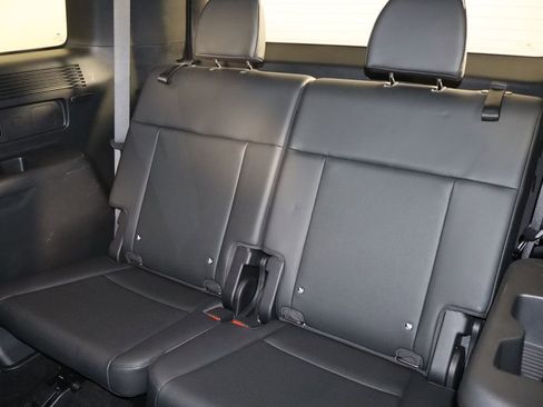 Used 2025 Hyundai Santa Fe SEL image 16