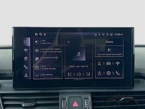 Used 2024 Audi Q5 e Premium Plus w/ Premium Plus Package image 17