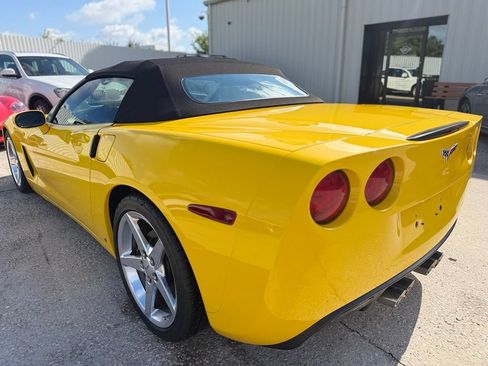 Used 2006 Chevrolet Corvette Convertible w/ Preferred Equipment Group RWD image 3