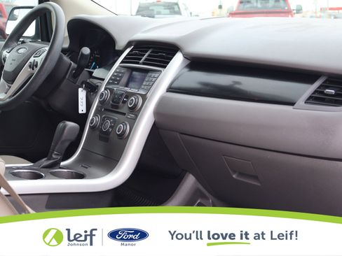 Used 2013 Ford Edge SE image 32