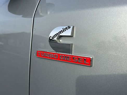 Used 2024 RAM 3500 Limited image 10