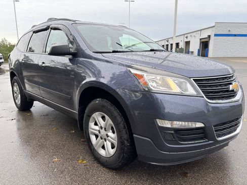 Used 2014 Chevrolet Traverse LS FWD image 5