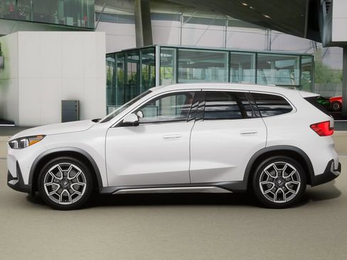 Used 2026 BMW X1 xDrive28i w/ Technology Package image 31