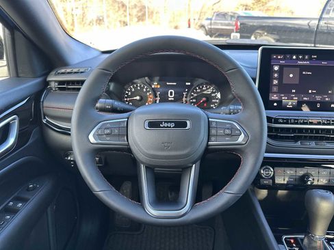 New 2026 Jeep Compass Trailhawk image 11