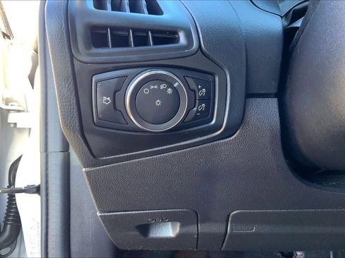 Used 2013 Ford Focus SE image 31