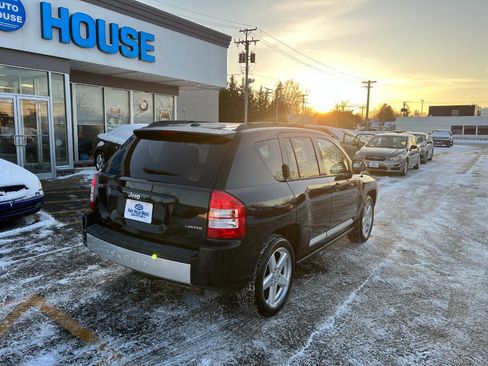 Used 2009 Jeep Compass Limited w/ Sun/Sound Group image 10