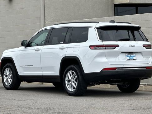 Used 2024 Jeep Grand Cherokee L Laredo RWD image 3
