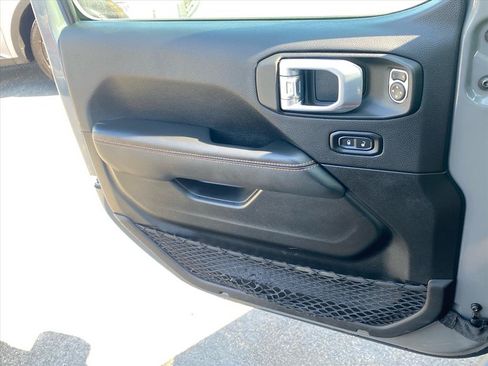Used 2022 Jeep Gladiator Mojave w/ LED Lighting Group AWD/4WD image 23