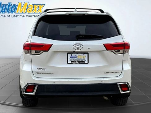 Used 2019 Toyota Highlander Limited AWD/4WD image 5
