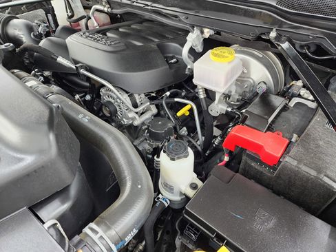 Used 2024 RAM 2500 Tradesman w/ Protection Group image 18