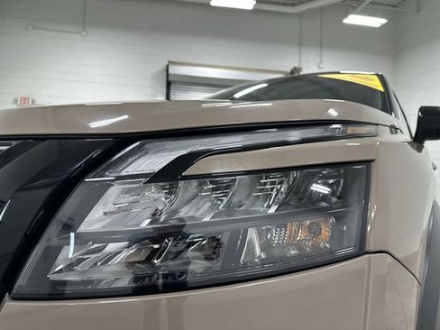 Used 2023 Nissan Pathfinder Rock Creek AWD/4WD image 11