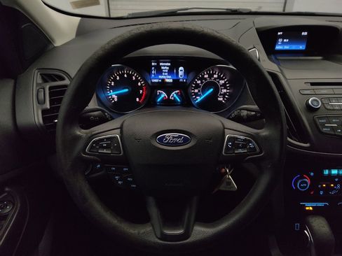Used 2018 Ford Escape SE FWD image 22