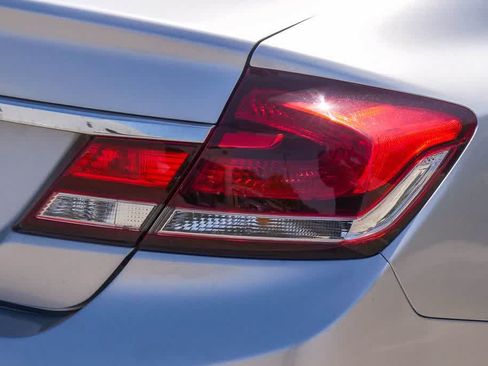 Used 2013 Honda Civic LX image 10