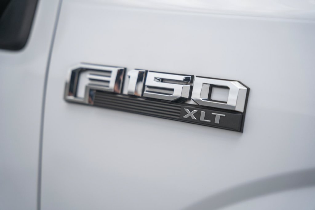 Used 2020 Ford F150 XLT w/ Equipment Group 302A Luxury AWD/4WD image 17