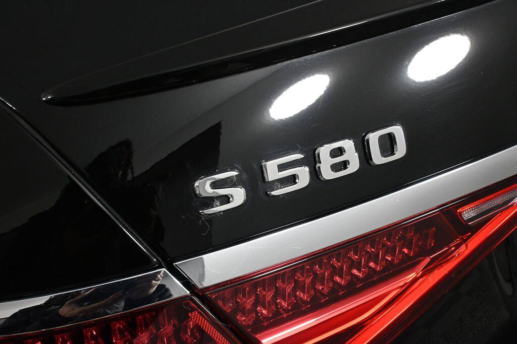 Certified 2025 Mercedes-Benz S 580 4MATIC Sedan image 26