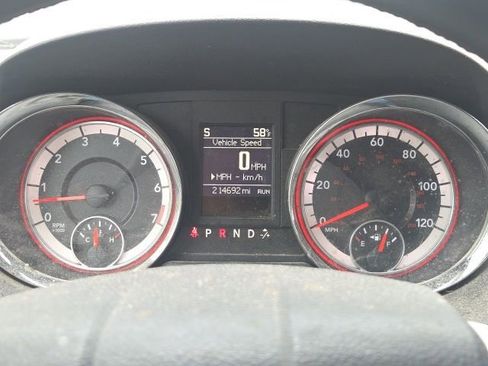 Used 2018 Dodge Grand Caravan GT FWD image 31