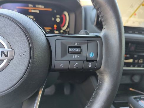 Certified 2021 Nissan Rogue Platinum FWD image 41