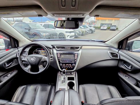 Used 2020 Nissan Murano SL w/ Moonroof Package image 9
