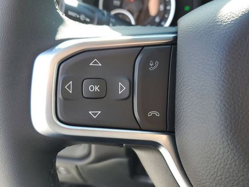 New 2026 RAM 1500 4x4 Crew Cab image 29