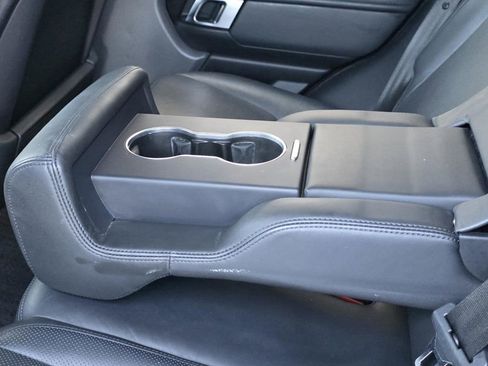 Used 2020 Land Rover Range Rover HSE image 10