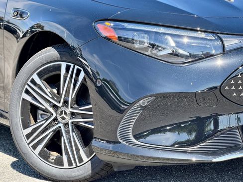 New 2026 Mercedes-Benz CLA 350 image 4