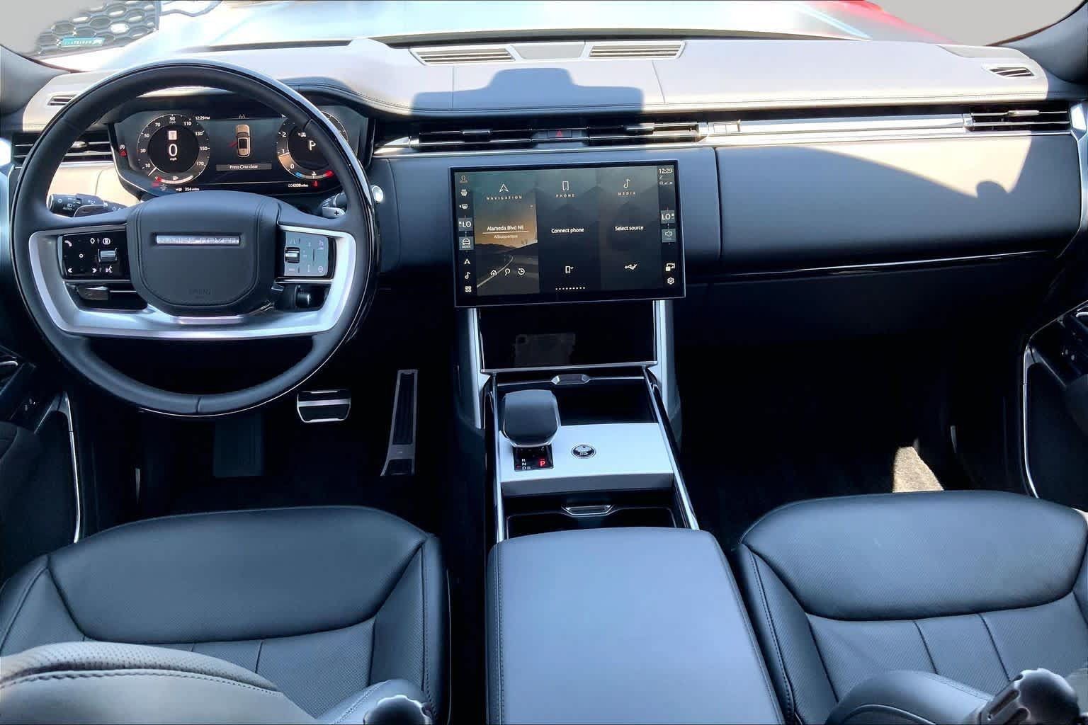 New 2026 Land Rover Range Rover SE AWD/4WD image 5
