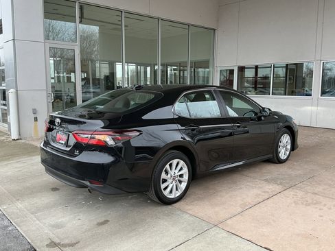 Used 2024 Toyota Camry LE image 22