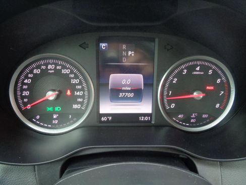 Used 2017 Mercedes-Benz C 300 4MATIC Coupe image 7