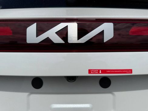 New 2026 Kia Seltos EX w/ EX Sunroof Package AWD/4WD image 17
