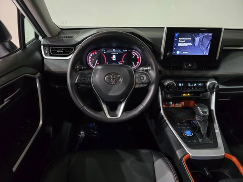 Used 2024 Toyota RAV4 Adventure image 22