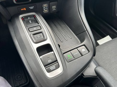 Used 2019 Honda Insight EX image 26