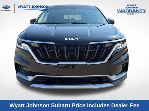 Used 2024 Kia Carnival LX FWD image 15