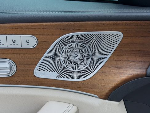 Used 2020 Mercedes-Benz GLS 450 4MATIC image 25