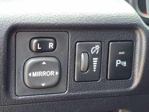 Used 2018 Toyota 4Runner Limited image 6