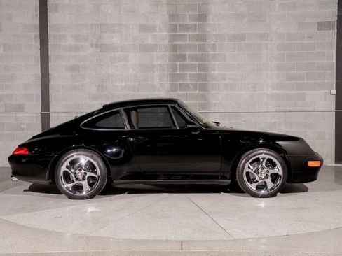 Used 1997 Porsche 911 Carrera S RWD image 2