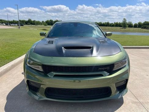 Used 2022 Dodge Charger SRT Hellcat w/ Harman/Kardon Audio Group RWD image 2