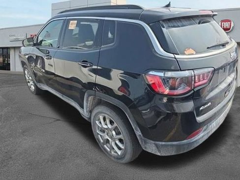 Used 2023 Jeep Compass Latitude AWD/4WD image 7