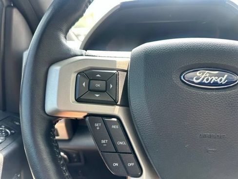 Used 2022 Ford F350 Lariat w/ Tremor Off-Road Package AWD/4WD image 40
