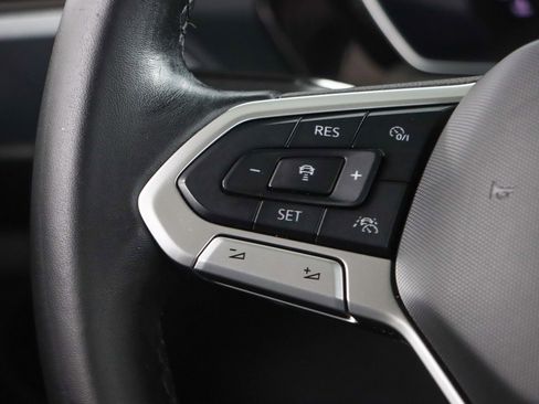 Used 2024 Volkswagen Jetta SE image 13