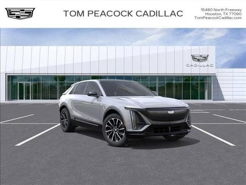 New 2026 Cadillac Lyriq Sport RWD image 1