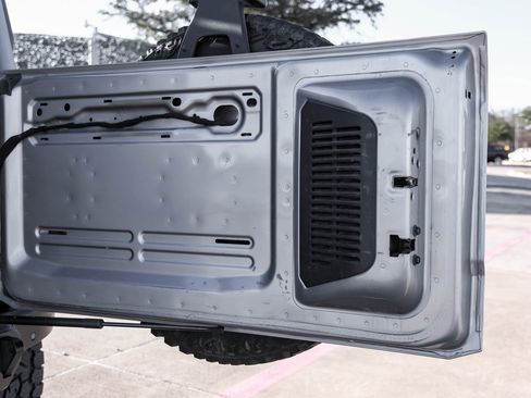 Used 2022 Ford Bronco Wildtrak image 56