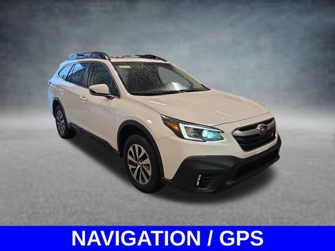 Used 2022 Subaru Outback Premium AWD/4WD image 3