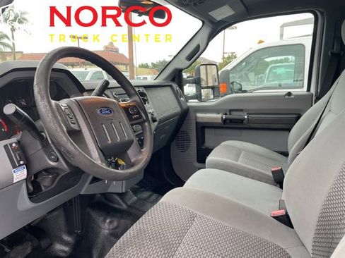 Used 2016 Ford F550 4x4 Crew Cab Super Duty image 15