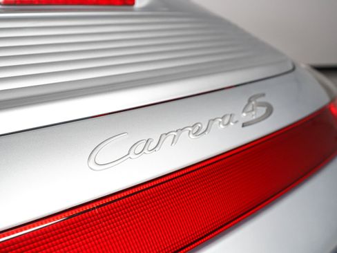 Used 2003 Porsche 911 Carrera RWD image 11