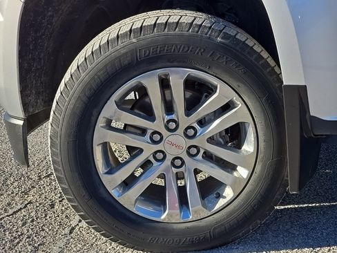 Used 2015 GMC Canyon SLT image 10