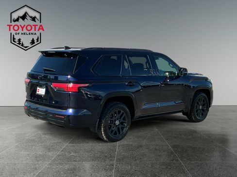 Certified 2024 Toyota Sequoia Platinum AWD/4WD image 5