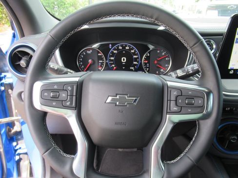 Used 2024 Chevrolet Blazer RS w/ Driver Confidence II Package AWD/4WD image 23