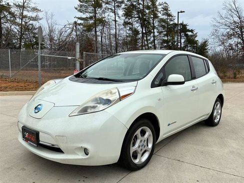 Used 2012 Nissan Leaf SL image 1